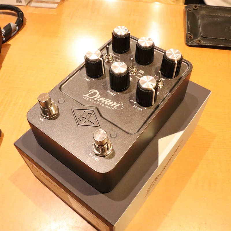 Universal Audio UAFX Dream '65 Reverb Amplifierの画像